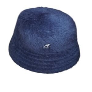 Kangol Furgora Bucket Hat – Size M Fuzzy Angora Blend – Classic Streetwear Icon